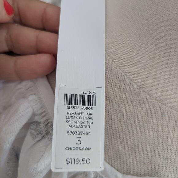 NEW Women's Chicos 3 Peasant Top Alabaster White Silver $119 - Picture 4 of 5